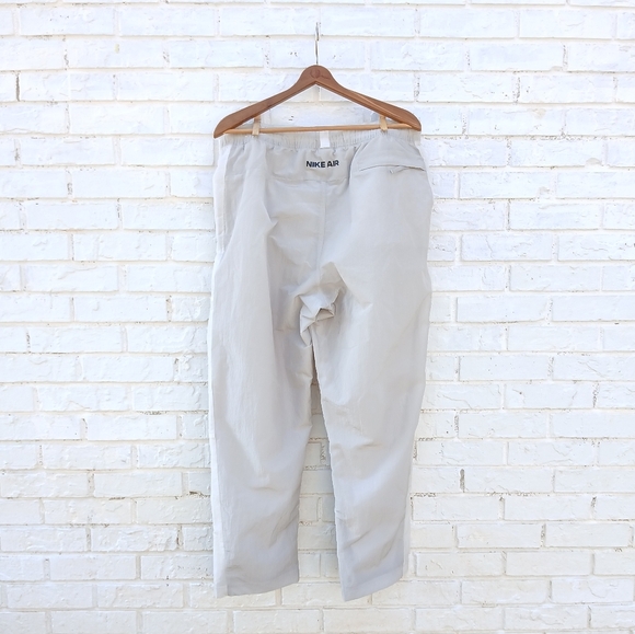 Nike Wind Track Pants Nylon Beige Gray XL - Picture 8 of 11